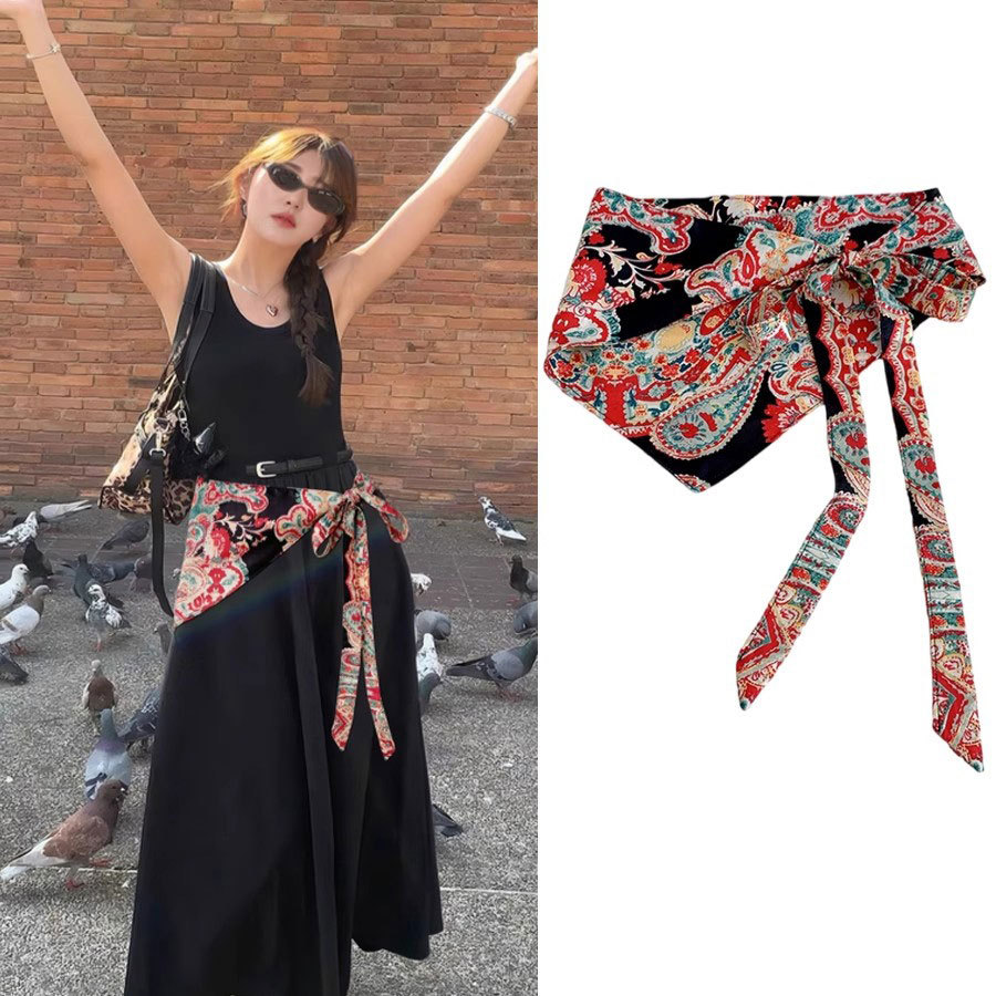 Cashew flower triangular scarf - Ethnic Fashion Wear For Women ulasan dan harga